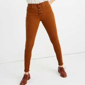Madewell 9" Button Up Skinny 28T Burnt Sienna